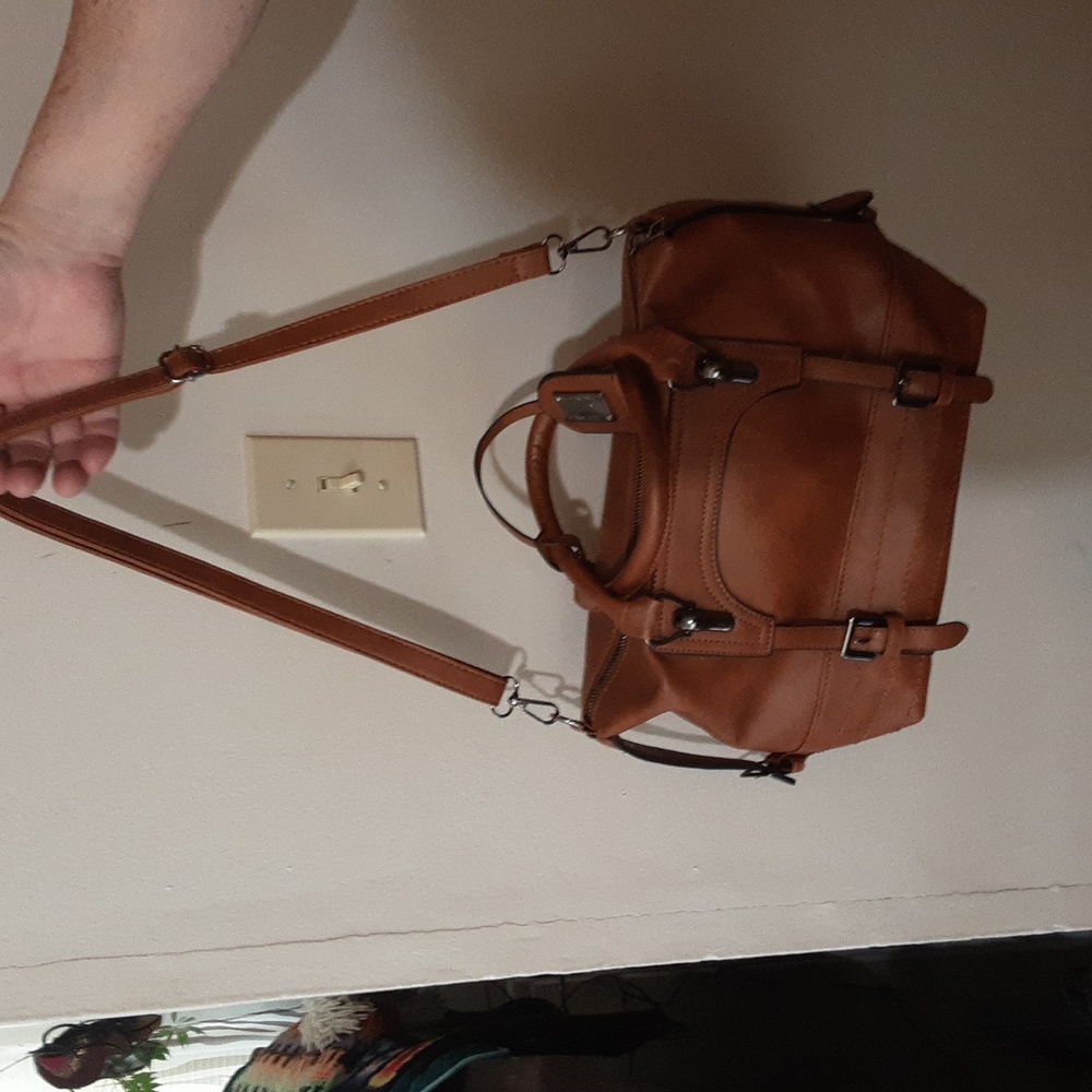 Caramel colored purse. Made in China #XSJJPPJ medium size
